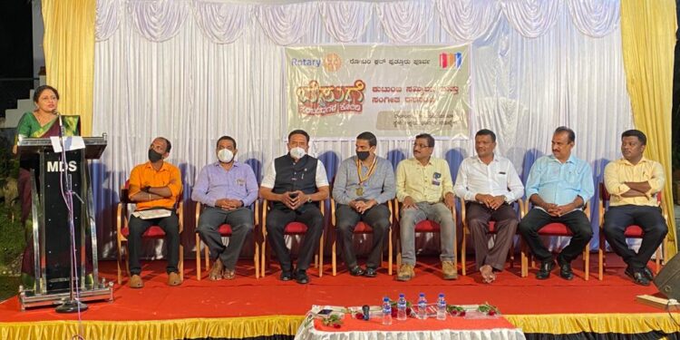 ರೋಟರಿ ಕ್ಲಬ್ ಪುತ್ತೂರು ಪೂರ್ವ ವತಿಯಿಂದ ಬೆಸುಗೆ ಸಂಬಂಧಗಳ ಕೊಂಡಿ ಕುಟುಂಬ ಸಮ್ಮಿಲನ ಕಾರ್ಯಕ್ರಮ