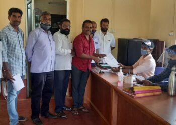 ಗ್ರಾ.ಪಂ ಚುನಾವಣೆ; ಮುಂಡೂರು ಗ್ರಾ.ಪಂನಲ್ಲಿ ಮಾಜಿ ಸದಸ್ಯ ಅಶೋಕ್ ಕುಮಾರ್ ಪುತ್ತಿಲ ನಾಮಪತ್ರ ಸಲ್ಲಿಕೆ