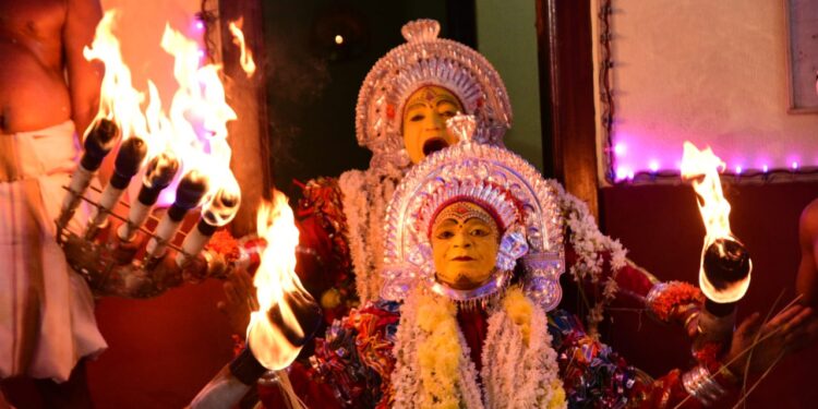 ಆರ್ಯಾಪು: ಕೂರೇಲು ಶ್ರೀ ಮಲರಾಯ ದೈವಸ್ಥಾನದಲ್ಲಿ ದೈವಗಳ ನೇಮೋತ್ಸವ