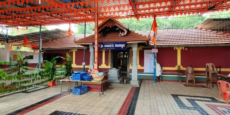 ಮದಗ ಶ್ರೀ ಜನಾರ್ದನ ದೇವಸ್ಥಾನದ ಉತ್ಸವಕ್ಕೆ ಚಾಲನೆ :; (ಜ.8) “ದೇವರ ದರ್ಶನ ಬಲಿ – ಮನ್ಮಹಾರಥೋತ್ಸವ”