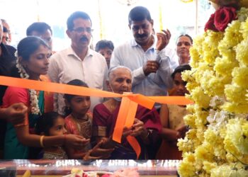 ಆಲಂಕಾರು: ಶ್ರೀ ದುರ್ಗಾ ಟವರ್ಸ್ ನಲ್ಲಿ ಶ್ರೀ ಮೆಡಿಕಲ್ಸ್ ಶುಭಾರಂಭ