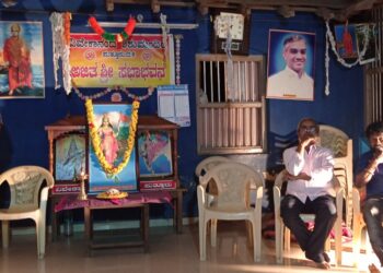 ಪುಲ್ವಾಮಾ ಹುತಾತ್ಮ ರಿಗೆ ವಿಶ್ವ ಹಿಂದು ಪರಿಷದ್ ನಿಂದ ಯೋಧ ನಮನ