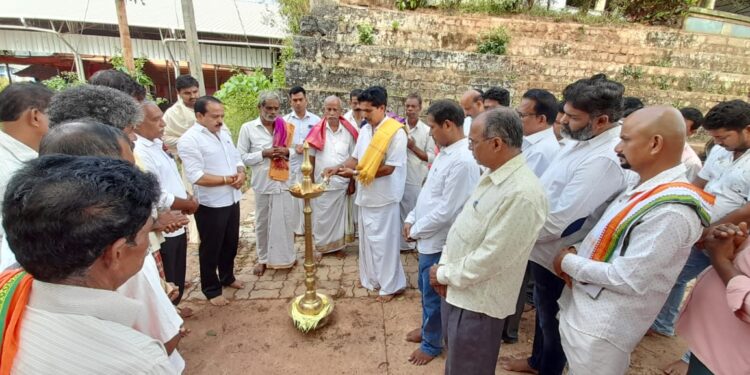 ಮಠಂತಬೆಟ್ಟು ಶ್ರೀ ಮಹಿಷಮರ್ದಿನಿ ದೇವಸ್ಥಾನ ಏ.24 ರಿಂದ 30ರ ವರೆಗೆ ನಡೆಯಲಿರುವ ಬ್ರಹ್ಮಕಲಶೋತ್ಸವದ ಚಪ್ಪರ ಮುಹೂರ್ತ