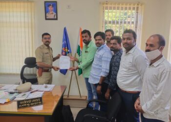 ಪ್ರಚೋದನಾಕಾರಿ ಹೇಳಿಕೆ ಆರೋಪ ; SDPI ಮುಖಂಡ ರಿಯಾಜ್ ಫರಂಗಿಪೇಟೆ ವಿರುದ್ಧ ಸೂಕ್ತ ಕಾನೂನು ಕ್ರಮ ಕೈಗೊಳ್ಳಲು ಬಿಜೆಪಿ ಜಿಲ್ಲಾ ಯುವ ಮೋರ್ಚಾ ದಿಂದ  ಮಂಗಳೂರು ನಗರದ ಉಪ ಪೋಲಿಸ್ ಆಯುಕ್ತರಿಗೆ ಮನವಿ