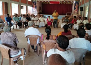 ಮುಂಡೂರು ಶ್ರೀ ಮೃತ್ಯುಂಜೇಶ್ವರ ದೇವಸ್ಥಾನ ಉತ್ಸವ ಸಮಿತಿ ರಚನೆ : ಅಧ್ಯಕ್ಷ ರಾಗಿ ಗ್ರಾಮಕರಣಿಕೆ ತುಳಸಿ. ಗೌರವ  ಸಲಹೆಗಾರರಾಗಿ ಅಶೋಕ್ ಪುತ್ತಿಲ ಹಾಗು ನಳಿನಿ ಲೋಕಪ್ಪ ಆಯ್ಕೆ