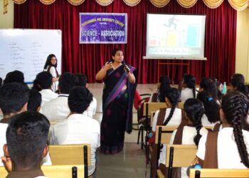 ವಿವೇಕಾನಂದ ಪದವಿಪೂರ್ವ ಕಾಲೇಜಿನಲ್ಲಿ ಕೌಶಲ್ಯಗಳು ಮತ್ತು ಯಶಸ್ಸಿನ ಲಕ್ಷಣದ ಬಗ್ಗೆ ಮಾಹಿತಿ ಕಾರ್ಯಾಗಾರ :  ಸೋಲು ಮತ್ತು ಗೆಲುವು ಎರಡನ್ನೂ ಸಮಾನವಾಗಿ ಸ್ವೀಕರಿಸಬೇಕು- ವಂದನಾ ಶಂಕರ್