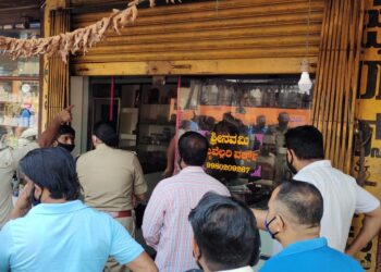 ಪುತ್ತೂರಿನ ಮತ್ತೊಂದು ಪ್ರತಿಷ್ಠಿತ ಜ್ಯುವೆಲ್ಲರ್ಸ್ ಗೆ ಖದೀಮರಿಂದ ಕನ್ನ : ಶ್ರೀ ನವಮಿ ಜ್ಯುವೆಲ್ಲರ್ಸ್ ನಲ್ಲಿ ಕಳ್ಳತನ