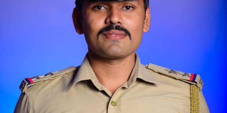 ಬೆಳ್ಳಂ ಬೆಳಗ್ಗೆ ವಿಟ್ಲ ಎಸ್. ಐ ವಿನೋದ್ ರೆಡ್ಡಿ ಮೇಲೆ ಗುಂಡಿನ ದಾಳಿ : ಆರೋಪಿಗಳು ವಶಕ್ಕೆ