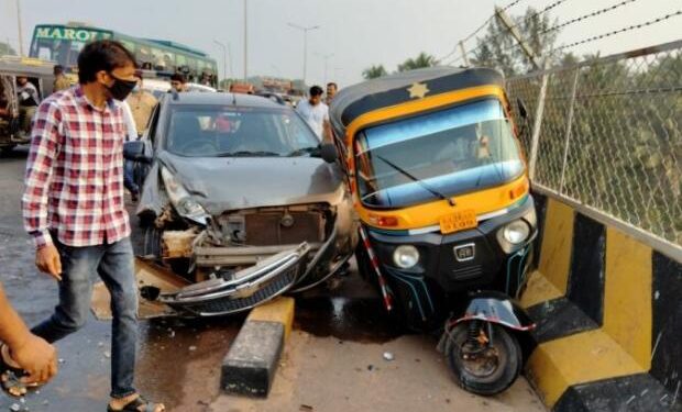 ಮಂಗಳೂರು: ಕಾರು – ಆಟೋ ರಿಕ್ಷಾ ಡಿಕ್ಕಿ : ಆಟೋ ಚಾಲಕ ದಾರುಣ ಸಾವು