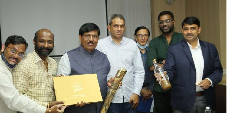 ಚಿನ್ನ ಖರೀದಿಸುವವರಿಗೆ ಚಿನ್ನದಂಥಾ ಸುದ್ಧಿ ನೀಡಿದ ರಾಜ್ಯ ಸರ್ಕಾರ : ದೇಶದಲ್ಲೇ ಮೊದಲ ಬಾರಿಗೆ ಸರ್ಕಾರಿ ಸ್ವಾಮ್ಯದ ‘ಕರ್ನಾಟಕ ಗೋಲ್ಡ್ ಜ್ಯುವೆಲ್ಲರಿ’