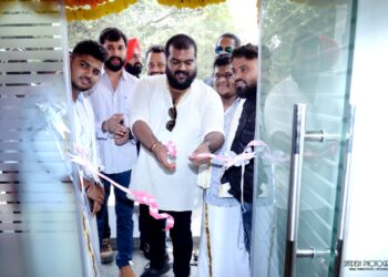 ಮಂಗಳೂರು : ಕಾವೂರಿನಲ್ಲಿ  “ಗರುಡ ಎಂಟರ್ ಪ್ರೈಸಸ್” ಉದ್ಘಾಟನೆ : ನೂತನ ಸಂಸ್ಥೆಗೆ ಚಾಲನೆ ನೀಡಿದ  ಎಂ. ಆರ್ ಗ್ರೂಪ್ ನ ಮ್ಯಾನೇಜಿಂಗ್ ಡೈರೆಕ್ಟರ್ ಮನ್ಮಿತ್ ರೈ