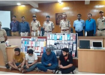 ಅಮೇರಿಕಾದಲ್ಲಿ ಉದ್ಯೋಗ ಕೊಡಿಸುವುದಾಗಿ ಆಮಿಷವೊಡ್ಡಿ ಯುವತಿಯಿಂದ ಲಕ್ಷಾಂತರ ರೂ. ದೋಚಿದ ಸೈಬರ್ ವಂಚಕರು ಅರೆಸ್ಟ್