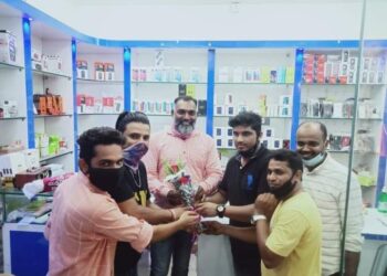 ಪುತ್ತೂರು : ಬ್ಯಾಂಕ್ ಖಾತೆಗೆ ತಪ್ಪಿ ಬಂದ ಹಣವನ್ನು ಹಿಂತಿರುಗಿಸುವ ಮೂಲಕ ಮಾನವೀಯತೆ ಮೆರೆದ ಪ್ರಕಾಶ್ ಪುರುಷರಕಟ್ಟೆ