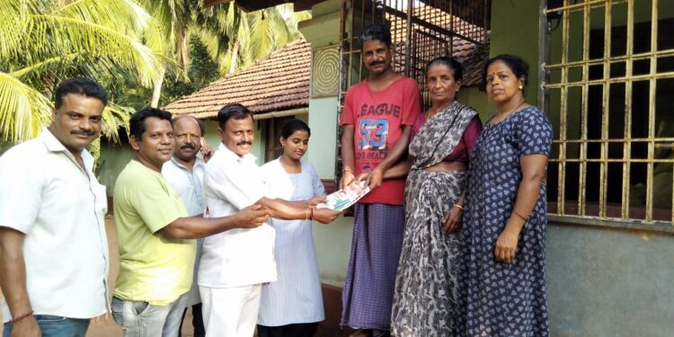 ಮಂಜೇಶ್ವರ ವಿಧಾನಸಭಾ ಕ್ಷೇತ್ರದಲ್ಲಿ ಕೃಷ್ಣಪ್ರಸಾದ್ ಆಳ್ವರಿಂದ ಮತಯಾಚನೆ