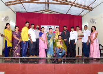 ವೈಯಕ್ತಿಕವಾಗಿ 50 ಬಾರಿ ರಕ್ತದಾನ ಮಾಡುವ ಮೂಲಕ ಸಾಧನೆಗೈದ ಪ್ರವೀಣ್ ಕುರ್ಕಾಲು ರವರಿಗೆ ಜೆಸಿಐ ಇಂಟರ್ ನ್ಯಾಷನಲ್ ವತಿಯಿಂದ ‘ಸಾಧಕ ರತ್ನ ಪ್ರಶಸ್ತಿ’