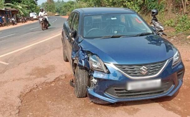 ಬಂಟ್ವಾಳ : ಚಾಲಕನ ನಿಯಂತ್ರಣ ತಪ್ಪಿ ಎರಡು ಬೈಕ್ ಗೆ ಡಿಕ್ಕಿಯಾದ ಕಾರು