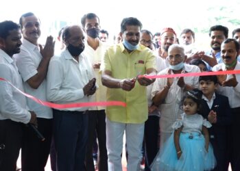 ಬೊಳುವಾರು ಪಡ್ಡಂಬೈಲು ಪ್ಲಾಝಾದಲ್ಲಿ “ರೆಡ್ ಪೈವುಡ್” ಶುಭಾರಂಭ