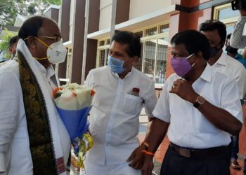 ನಿಯಮಗಳ ಪಾಲನೆ ಮಾಡುವ ಮೂಲಕ ಸರಕಾರದ ಜತೆ ಕೈಜೋಡಿಸುವುದು ಸಮಾಜದ ಹಾಗೂ ವೈಯಕ್ತಿಕ ಆರೋಗ್ಯದ ದೃಷ್ಟಿಯಿಂದ ಅಗತ್ಯ – ಪುತ್ತೂರಿನಲ್ಲಿ ಸಚಿವ ಅರವಿಂದ ಲಿಂಬಾವಳಿ