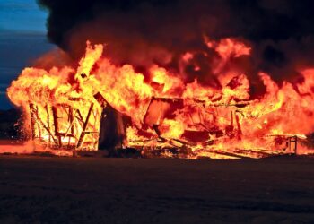 ಕುಡುಕನ ಅವಾಂತರಕ್ಕೆ ಒಂದೇ ಕುಟುಂಬದ ಆರು ಜನ ಸಜೀವ ದಹನ :  ಮಡಿಕೇರಿಯಲ್ಲೊಂದು ಹೃದಯ ವಿದ್ರಾವಕ ಘಟನೆ