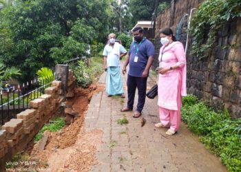 ಪರ್ಲಡ್ಕ : ಪಾಂಗ್ಲಾಯಿಯಲ್ಲಿ ತಡೆಗೋಡೆ ಕುಸಿತ