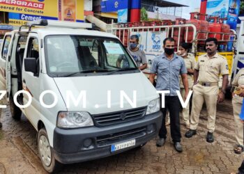 ಪುತ್ತೂರು : ಮುಳಿಯ ಜುವೆಲ್ಲರ್ಸ್ ವತಿಯಿಂದ ಚೆಕ್ ಪೋಸ್ಟ್ ಗಳಲ್ಲಿನ ಪೊಲೀಸ್ ಸಿಬ್ಬಂದಿಗಳಿಗೆ ಬೆಳಗ್ಗಿನ ಉಪಹಾರ ವಿತರಣೆ