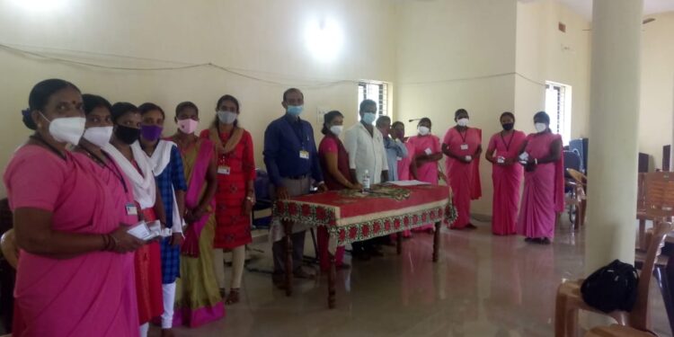 ವಿಟ್ಲ : ಕೇಪು ಗ್ರಾ. ಪಂ ವತಿಯಿಂದ ಆಶಾ ಕಾರ್ಯಕರ್ತೆಯರಿಗೆ ಪಲ್ಸ್ ಆಕ್ಸೀ ಮೀಟರ್ ಮತ್ತು ಥರ್ಮೋಮೀಟರ್ ವಿತರಣೆ