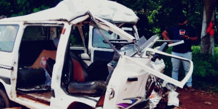 ಮಂಗಳೂರಿನ ಅಡ್ಯಾರ್ ನಲ್ಲಿ ಭೀಕರ ಅಪಘಾತ ; ಇಬ್ಬರು ಮೃತ್ಯು, ಓರ್ವ ಗಂಭೀರ