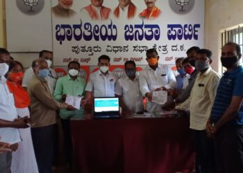 ಆಟೋ, ಕ್ಯಾಬ್ ಚಾಲಕರಿಗೆ ಕೋವಿಡ್ ಪ್ಯಾಕೇಜ್ ಪಡೆದುಕೊಳ್ಳಲು ಬಿಜೆಪಿ ಯುವ ಮೋರ್ಚಾದಿಂದನೋಂದಣಿ ಸಪ್ತಾಹಕ್ಕೆ ಚಾಲನೆ