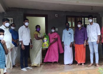 ಕಾವು: ಬಿಜೆಪಿ ವತಿಯಿಂದ “ಸೇವಾ ಹೀ ಸಂಘಟನ್” ಹೆಸರಿನಲ್ಲಿ ಸಸಿ ನೆಡುವುದರ ಜೊತೆಗೆ ಆಶಾ ಕಾರ್ಯಕರ್ತೆಯರಿಗೆ ಆಹಾರ ಧಾನ್ಯಗಳ ಕಿಟ್ ನೀಡುವ ಮೂಲಕ ಆಚರಣೆ