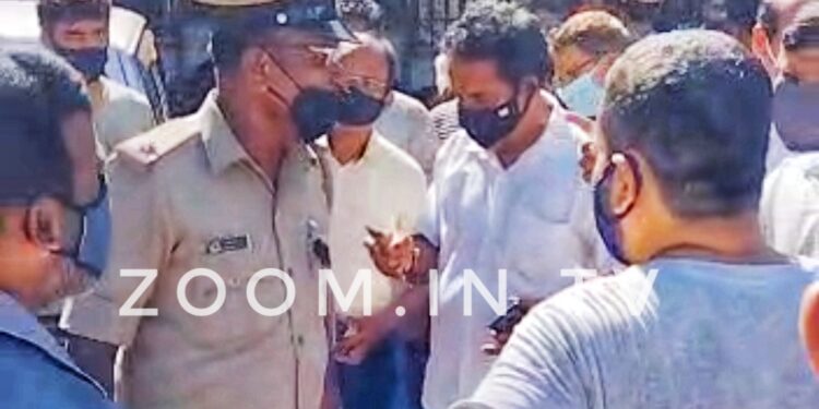 ಕಲ್ಲಡ್ಕದಲ್ಲಿ ತಾ.ಪಂ. ಸದಸ್ಯ, ಎ.ಎಸ್.ಐ. ನಡುವೆ ಗಲಾಟೆ: ದೂರು ಪ್ರತಿದೂರು ದಾಖಲು