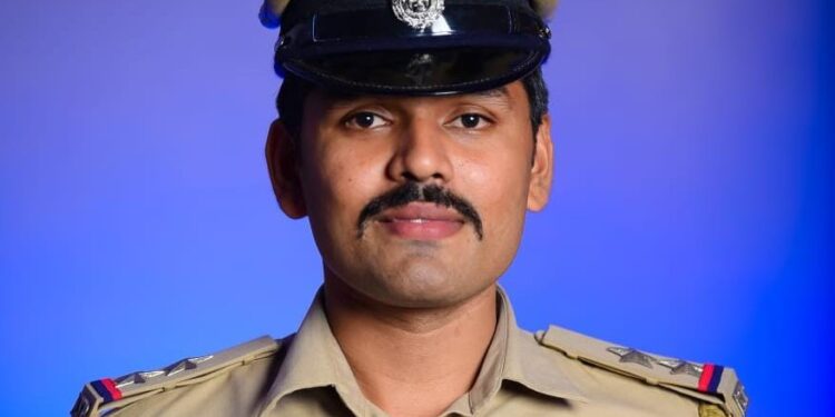 ಮಾಣಿ : ಇಂದೇ ಪೋಲಿಸ್ ಔಟ್ ಪೋಸ್ಟ್ ನಿರ್ಮಾಣಕ್ಕೆ  ತೀರ್ಮಾನ ; ಗ್ರಾಮಸ್ಥರ ಬೇಡಿಕೆಗೆ ಸ್ಪಂದಿಸಿದ ವಿಟ್ಲ ಪಿಎಸ್ ಐ ವಿನೋದ್ ರೆಡ್ಡಿ