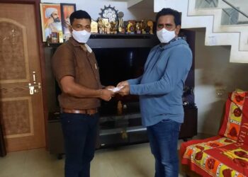 ಮಹಾಲಿಂಗೇಶ್ವರ ದೇವಳದ ಸಭಾಭವನದಲ್ಲಿ ಸಿದ್ಧಗೊಳ್ಳುತ್ತಿರುವ ಕೋವಿಡ್ ತಾತ್ಕಾಲಿಕ ಉಪಚಾರ ಕೇಂದ್ರಕ್ಕೆ ಸಹಾಯ ಹಸ್ತ ಚಾಚಿದ ಆಶೀರ್ವಾದ್ ಜ್ಯುವೆಲ್ಲರ್ಸ್ ನ ಮಾಲಕ ಮಾಧವ್ ಶೇಟ್