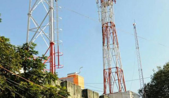 ಕಡಬ : ಆಲಂಕಾರಿನಲ್ಲಿ ಮೊಬೈಲ್ ಟವರ್ ನಲ್ಲಿ ವಿದ್ಯುತ್ ಶಾಕ್ : ಟವರ್ ಮೈಂಟೇನರ್ ಮೃತ್ಯು