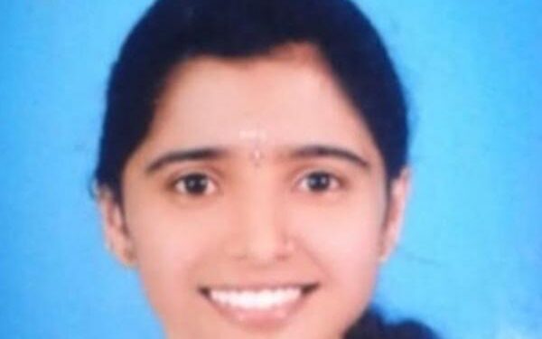 ವಿವಾಹ ನಿಶ್ಚಯವಾಗಿದ್ದ ಯುವತಿ ನೇಣು ಬಿಗಿದು ಆತ್ಮಹತ್ಯೆ