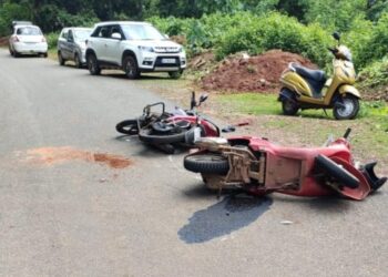 ಕನ್ಯಾನ : ಬೈಕ್ ಹಾಗೂ ಸ್ಕೂಟಿ ನಡುವೆ ಮುಖಾಮುಖಿ ಡಿಕ್ಕಿ; ಬೈಕ್ ಸವಾರ ಇಬ್ರಾಹಿಂ ಗಂಭೀರ