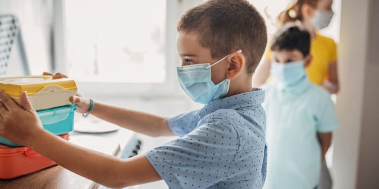 ಕೋವಿಡ್ ಮೂರನೇ ಅಲೆ ತಡೆಗೆ ಸಿದ್ಧತೆ: ಎಲ್ಲಾ ಜಿಲ್ಲಾಸ್ಪತ್ರೆಗಳಲ್ಲಿ ಮಕ್ಕಳ ಚಿಕಿತ್ಸಾ ವಿಭಾಗ ಅಭಿವೃದ್ಧಿ