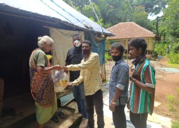 ಯಂಗ್ ಬ್ರಿಗೇಡ್ ಸೇವಾದಳ ಪುತ್ತೂರು ವತಿಯಿಂದ ಹಾರಾಡಿ, ಪಡೀಲ್  ವಾರ್ಡ್ 12 ಪರಿಸರದಲ್ಲಿ ಆಹಾರ ಕಿಟ್ ವಿತರಣೆ