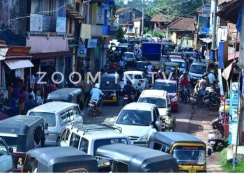 ಲಾಕ್ ಡೌನ್ ನಡುವೆಯೂ ವಾಹನಗಳಿಂದ ತುಂಬಿ ತುಳುಕಿದ ವಿಟ್ಲ ಪೇಟೆ…!!