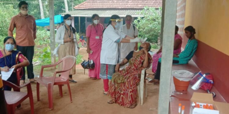 ವಿಟ್ಲ : ವೀರಕಂಭ ಗ್ರಾಮದ ಸುತ್ತಮುತ್ತಲಿನ ಪ್ರದೇಶಗಳಲ್ಲಿ ಕೋವಿಡ್ ತಪಾಸಣೆ