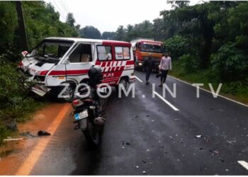 ಕಲ್ಲಡ್ಕ :  ಟ್ಯಾಂಕರ್,  ಆಂಬ್ಯುಲೆನ್ಸ್  ಹಾಗೂ‌ ಬೈಕ್ ನಡುವೆ ಸರಣಿ ಅಪಘಾತ; ಐವರಿಗೆ ಗಾಯ