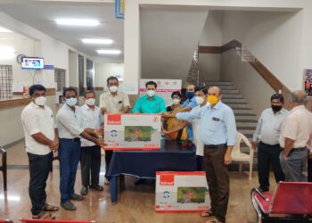 ಉಪ್ಪಿನಂಗಡಿ : ಸಮುದಾಯ ಆರೋಗ್ಯ ಕೇಂದ್ರಕ್ಕೆ ಟೆಲಿವಿಷನ್ ಹಸ್ತಾಂತರ