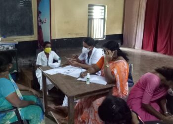 ಮುಕ್ಕೂರು : ಕೋವಿಡ್ ಲಸಿಕೆ ನೀಡುವ ಕಾರ್ಯಕ್ರಮ:; 98 ಮಂದಿಗೆ ಪ್ರಥಮ ಹಂತದ ಕೋವಿಶೀಲ್ಡ್ ಲಸಿಕೆ: ವಾರ್ಡ್ ಕಾರ್ಯಪಡೆ ಮೂಲಕ ವಿಶಿಷ್ಟ ಪ್ರಯತ್ನ