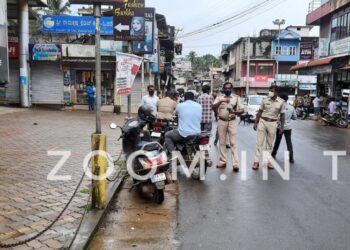 ವಿಟ್ಲ: ನೋ ಪಾರ್ಕಿಂಗ್‌ನಲ್ಲಿ ವಾಹನ ಪಾರ್ಕ್:; ವಾಹನಗಳನ್ನು ವಶಕ್ಕೆ ಪಡೆದ ಪೊಲೀಸರು