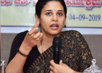 ‘ಬ್ರಿಂಗ್ ಬ್ಯಾಕ್ ರೋಹಿಣಿ ಸಿಂಧೂರಿ’.. ಆನ್​ಲೈನ್​ನಲ್ಲಿ ಬೃಹತ್ ಅಭಿಯಾನ