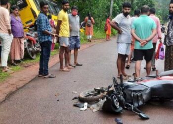 ಮಂಗಳಪದವು : ಮೆಡಿಕಲ್ ಕಾಲೇಜು  ಬಸ್ ಮತ್ತು ಬೈಕ್ ನಡುವೆ ಭೀಕರ ಅಪಘಾತ..!