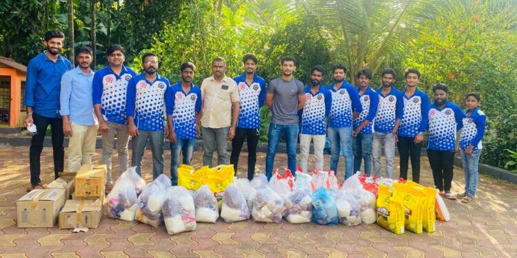 ಬೆಳ್ತಂಗಡಿ : ಕೋಯಾ ಫ್ರೆಂಡ್ಸ್ ಕ್ಲಬ್ ಮದ್ದಡ್ಕ ವತಿಯಿಂದ ಆಹಾರ ಸಾಮಾಗ್ರಿಗಳ ಕಿಟ್ ವಿತರಣೆ – 20,000 ಆರ್ಥಿಕ ನೆರವು