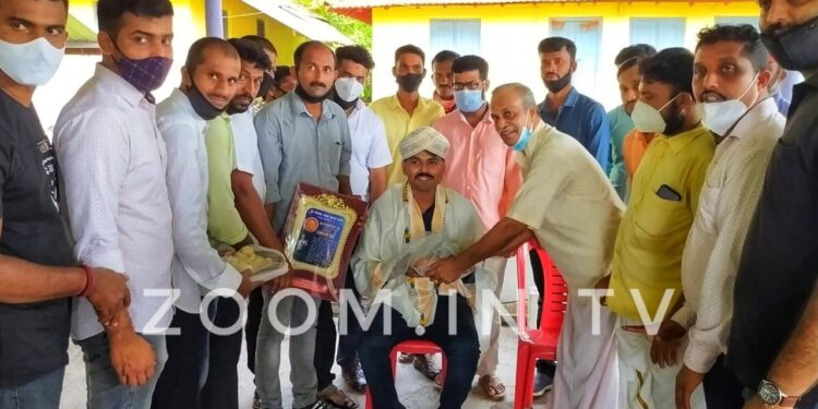 ವಿಟ್ಲ : ಶ್ರೀಶಾರದಾ ಯುವ ವೇದಿಕೆ ಮಾಣಿ ಇದರ ವತಿಯಿಂದ ವಿನೋದ್ ರೆಡ್ಡಿಯವರಿಗೆ ಬೀಳ್ಕೊಡುಗೆ ಕಾರ್ಯಕ್ರಮ