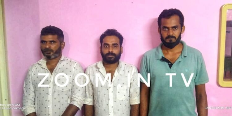 ಪುತ್ತೂರು : ಹನಿಟ್ರ್ಯಾಪ್ ಪ್ರಕರಣ:; ಪೊಲೀಸರಿಂದ ಆರೋಪಿಗಳ ಬಂಧನ; ಕಾರು, ಆಟೋ ರಿಕ್ಷಾ, ಮೊಬೈಲ್ಗಳು, 7.5 ಲಕ್ಷ ರೂ. ನಗದು ವಶಕ್ಕೆ