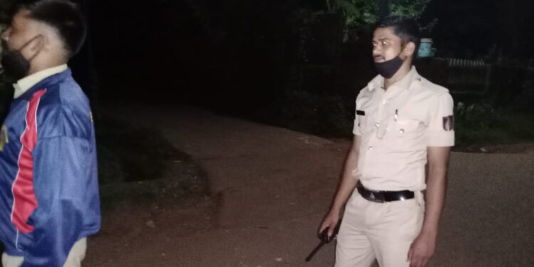 ಬನ್ನೂರು: ಜೈನರಗುರಿಯಲ್ಲಿ ಯುವಕರ ಮಧ್ಯೆ ಮಾತಿನ ಚಕಮಕಿ, ತಲವಾರು ದಾಳಿಗೆ ಯತ್ನ ಪ್ರಕರಣ:; ಇತ್ತಂಡದ ವಿರುದ್ಧ ಪ್ರಕರಣ ದಾಖಲು