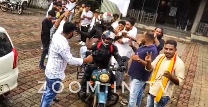 ಸುಳ್ಯದಿಂದ ಬುಲೆಟ್ ಬೈಕಿನಲ್ಲಿ ಕಾಶ್ಮೀರದ ಲಡಾಕ್ ಪ್ರವಾಸ ಕೈಗೊಂಡ ಯುವಕರು:; ನಾಳೆ ಬೆಂಗಳೂರಿನಲ್ಲಿ ಚಾಲನೆ ನೀಡಲಿರುವ ಮನ್ಮಿತ್ ರೈ